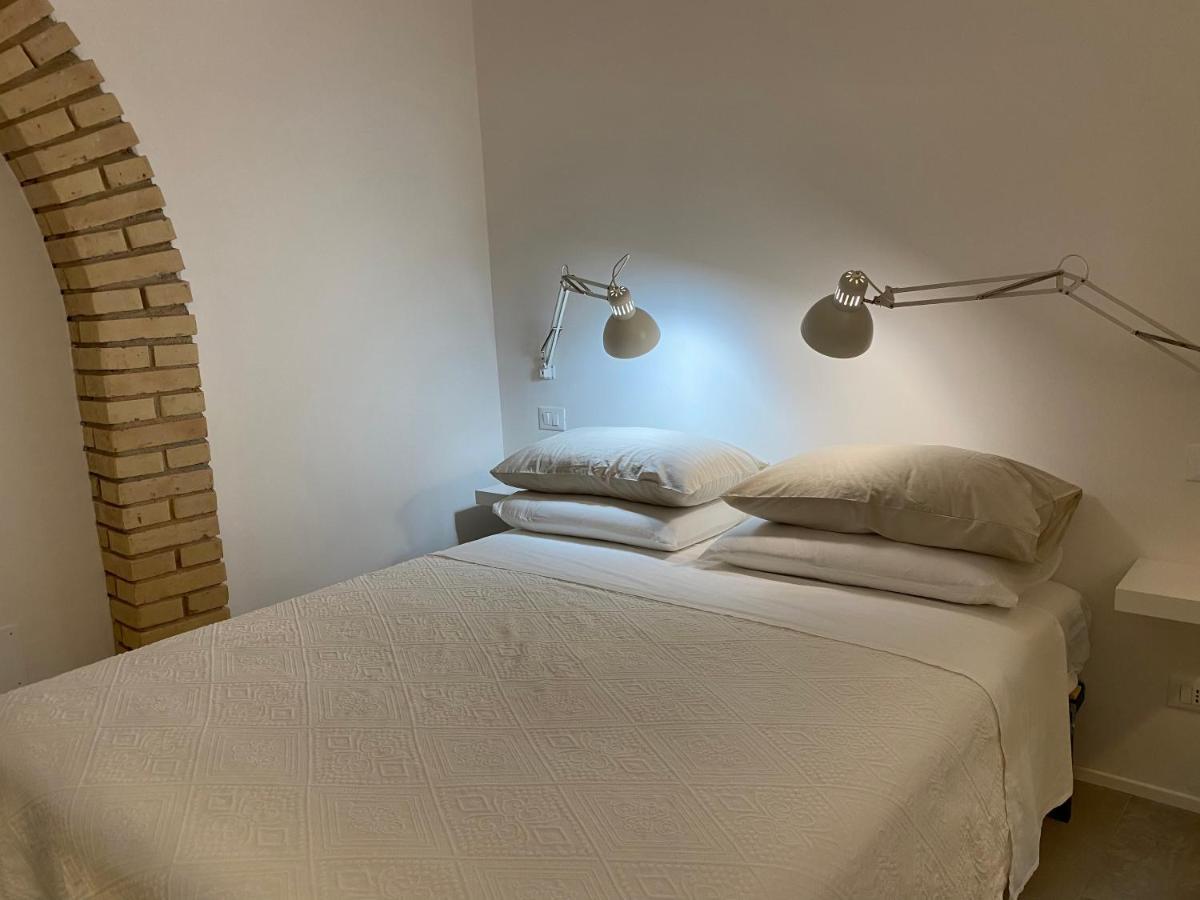 Il Giardino D'Ulisse Bed & Breakfast Reggio di Calabria Dış mekan fotoğraf