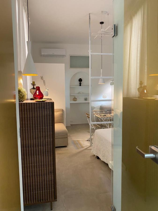 Il Giardino D'Ulisse Bed & Breakfast Reggio di Calabria Dış mekan fotoğraf