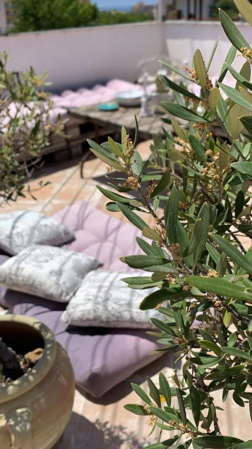 Il Giardino D'Ulisse Bed & Breakfast Reggio di Calabria Dış mekan fotoğraf