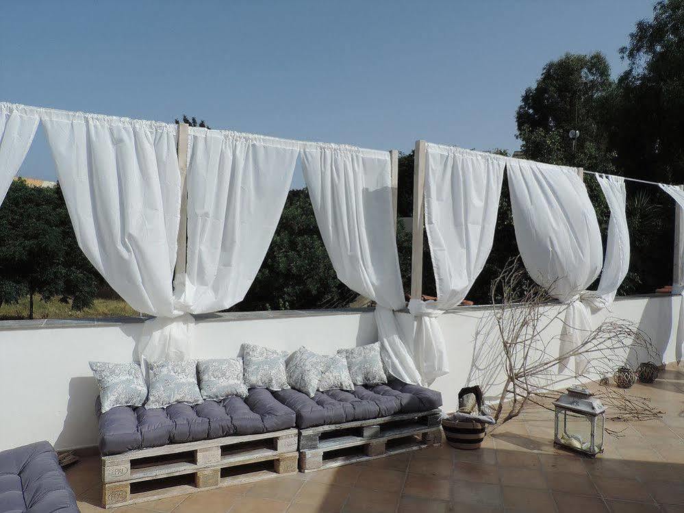 Il Giardino D'Ulisse Bed & Breakfast Reggio di Calabria Dış mekan fotoğraf