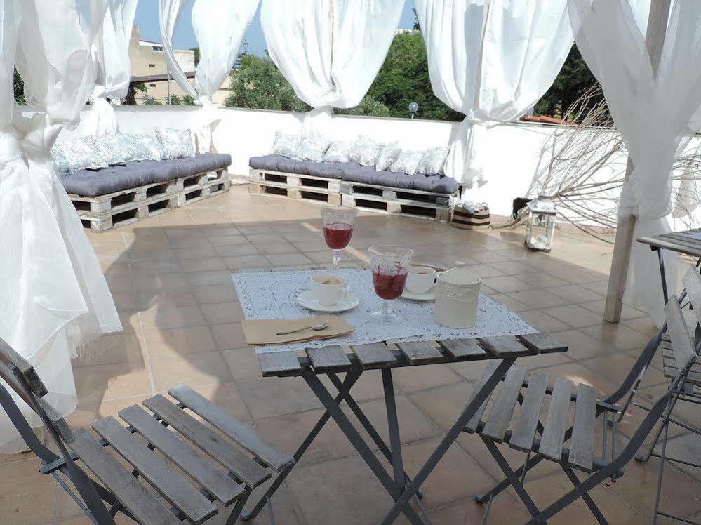 Il Giardino D'Ulisse Bed & Breakfast Reggio di Calabria Dış mekan fotoğraf